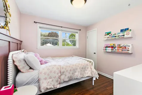 48 Park Avenue Cary IL 60013