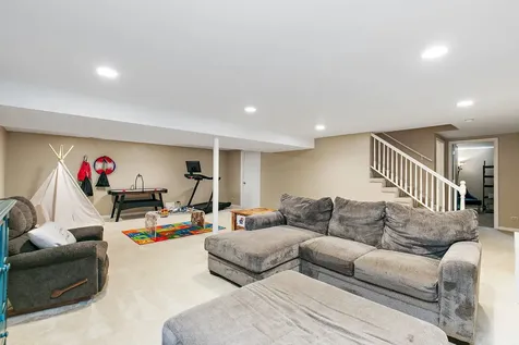 48 Park Avenue Cary IL 60013