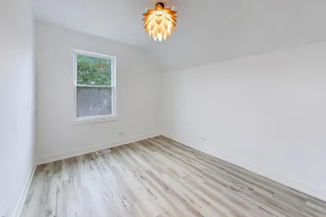 544 North Leamington Avenue Chicago IL 60644