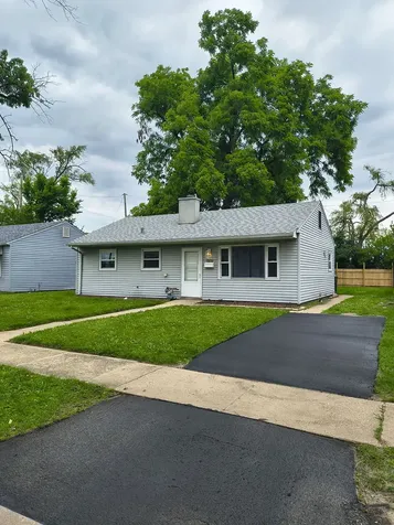 2414 Crescent Drive Hazel Crest IL 60429