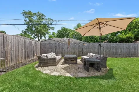 1108 Alann Drive Joliet IL 60435