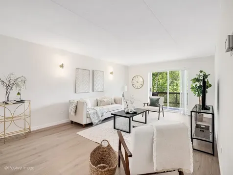 8025 Woodglen Lane Downers Grove IL 60516