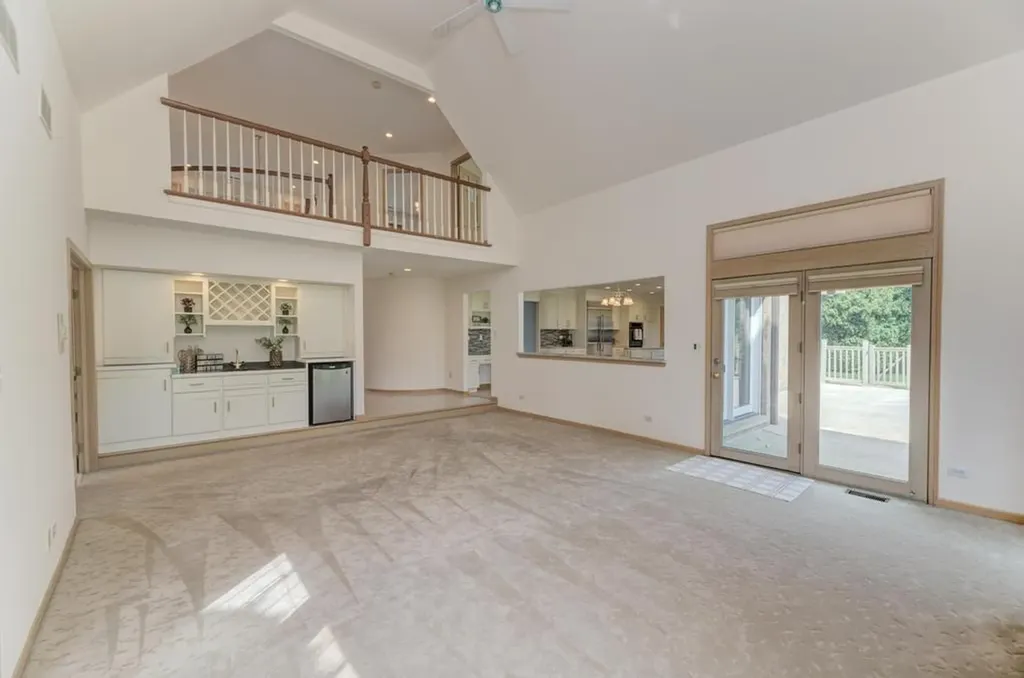1500 Royal Oak Road Darien IL 60561