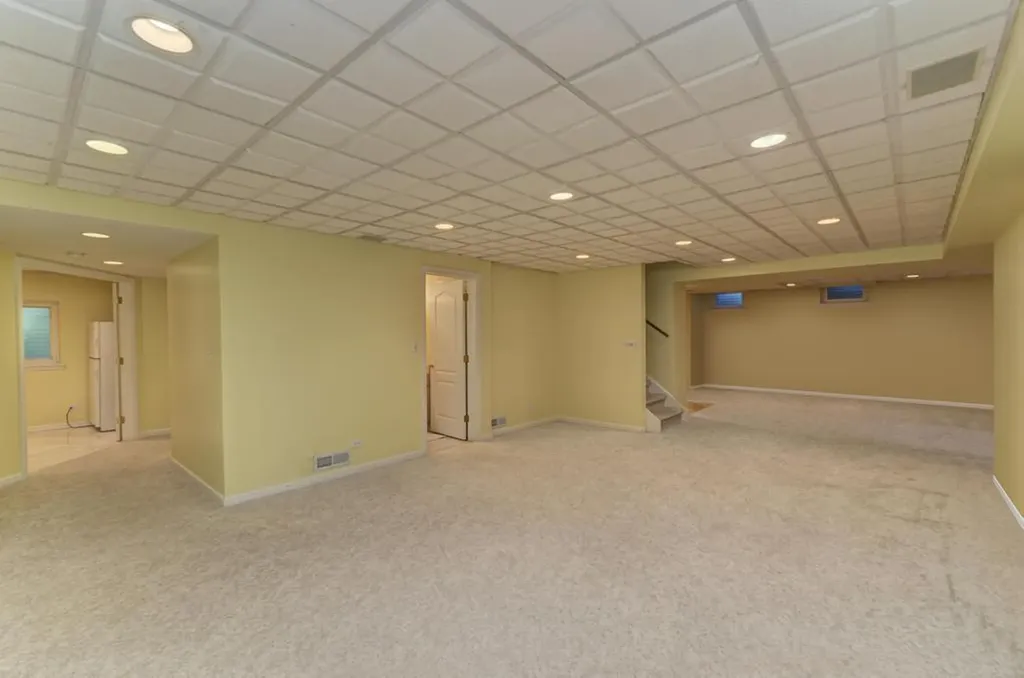 1500 Royal Oak Road Darien IL 60561