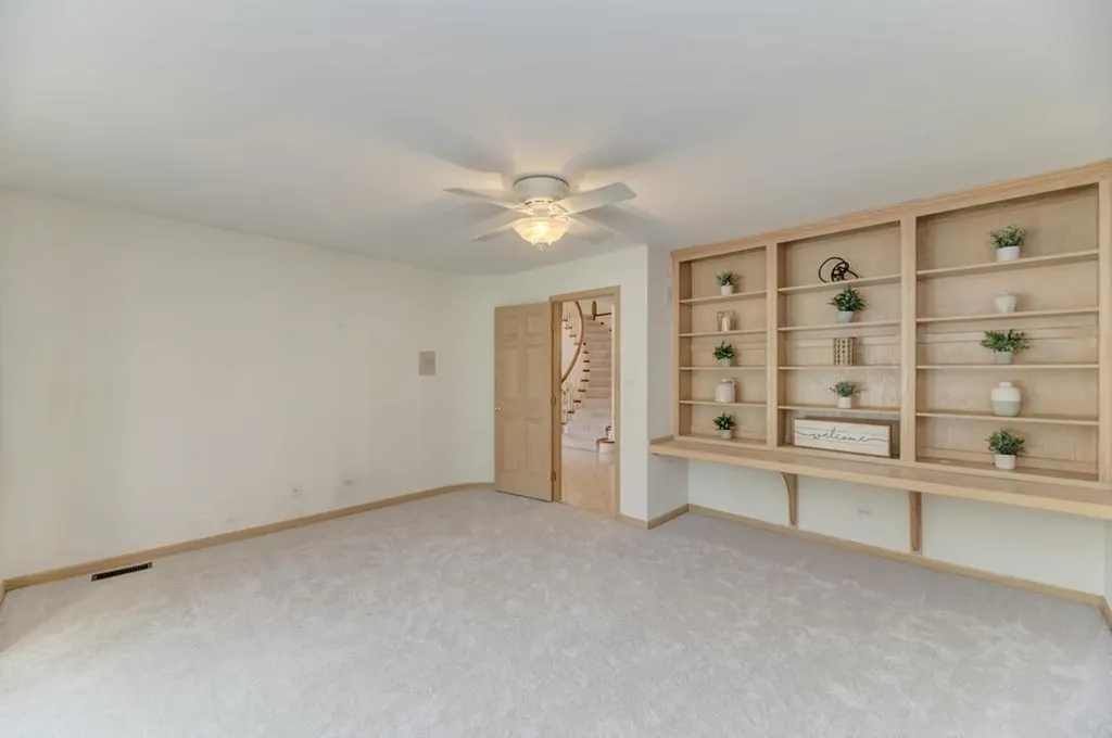 1500 Royal Oak Road Darien IL 60561
