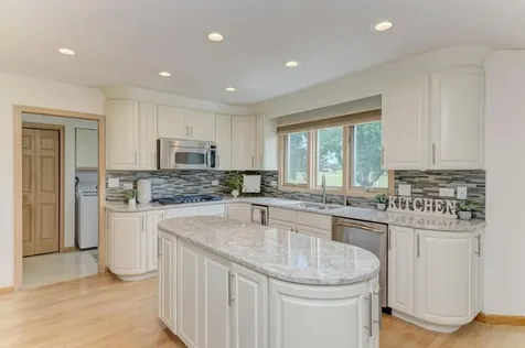 1500 Royal Oak Road Darien IL 60561