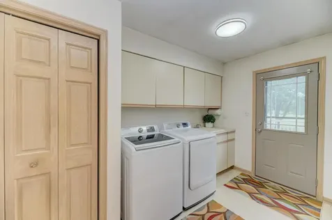 1500 Royal Oak Road Darien IL 60561