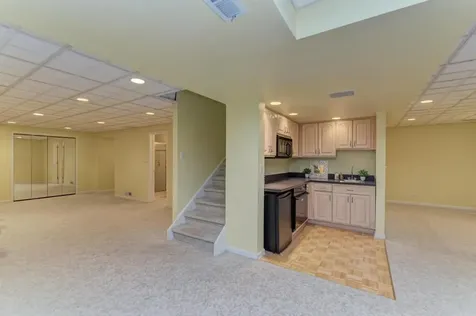 1500 Royal Oak Road Darien IL 60561