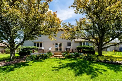 651 Columbia Drive New Lenox IL 60451