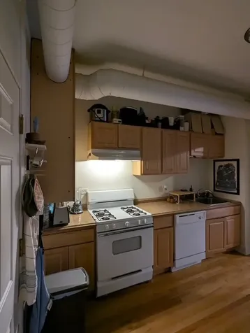 4630 North Lincoln Avenue Chicago IL 60625