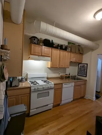 4630 North Lincoln Avenue Chicago IL 60625