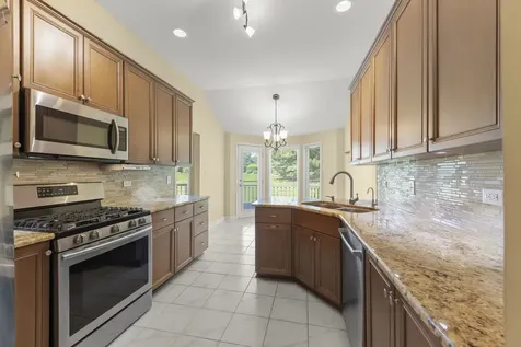 10536 Brookridge Court Frankfort IL 60423
