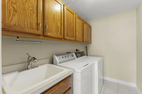 10536 Brookridge Court Frankfort IL 60423