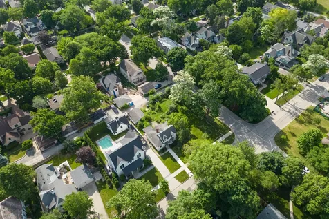 41 South Stough Street Hinsdale IL 60521