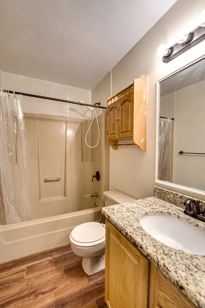 1320 Andover Drive Aurora IL 60504