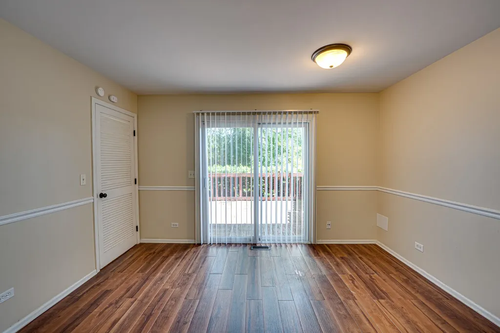 1320 Andover Drive Aurora IL 60504