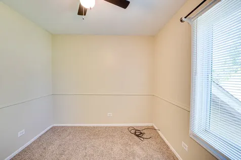 1320 Andover Drive Aurora IL 60504