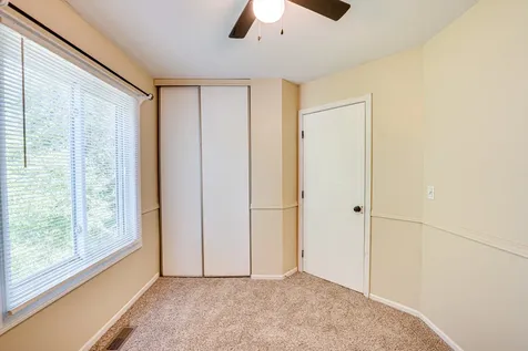 1320 Andover Drive Aurora IL 60504