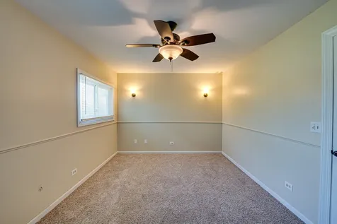1320 Andover Drive Aurora IL 60504