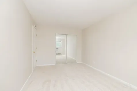 454 East Spruce Drive Palatine IL 60074