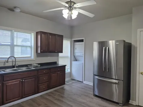 206 10TH Street Lasalle IL 61301