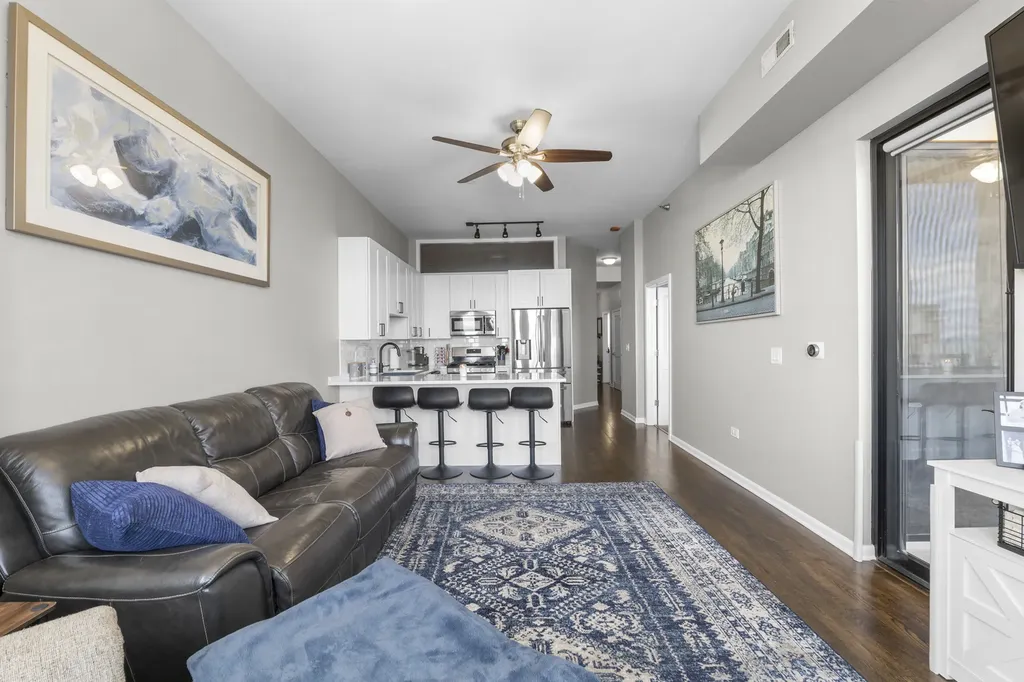 1464 South Michigan Avenue Chicago IL 60605