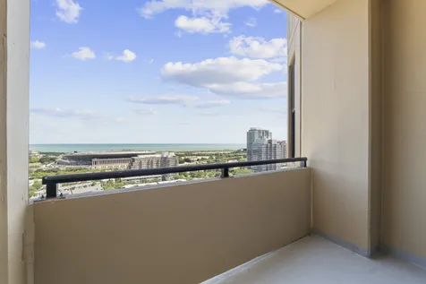 1464 South Michigan Avenue Chicago IL 60605