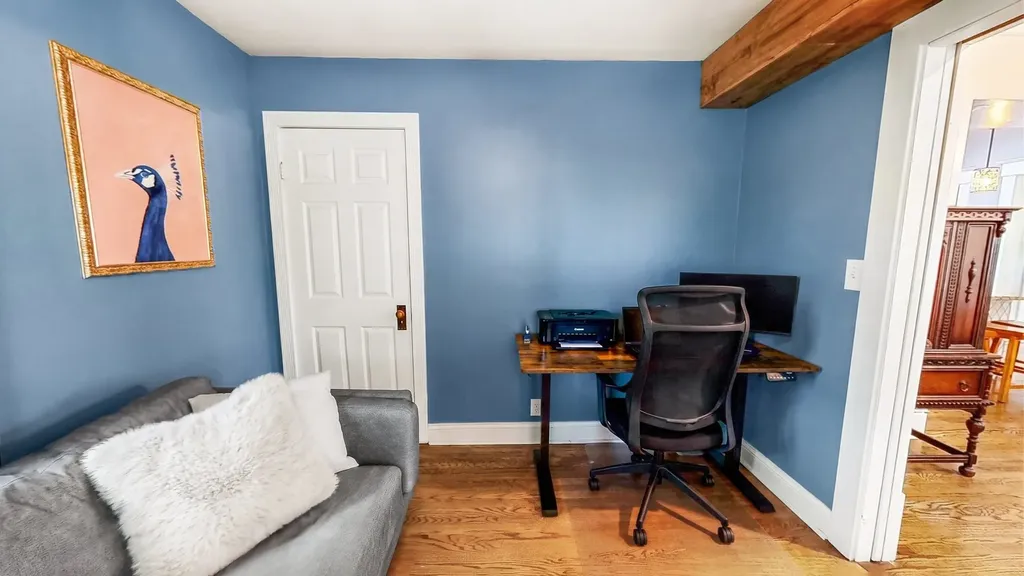 4949 West Winona Street Chicago IL 60630