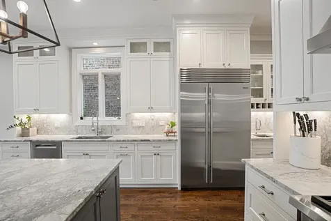 3514 North Leavitt Street Chicago IL 60618
