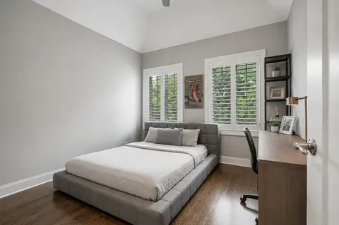 3514 North Leavitt Street Chicago IL 60618