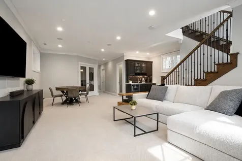3514 North Leavitt Street Chicago IL 60618