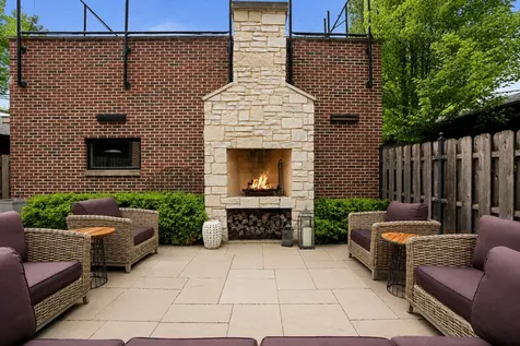 3514 North Leavitt Street Chicago IL 60618