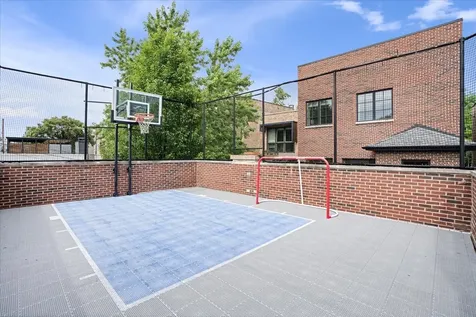 3514 North Leavitt Street Chicago IL 60618