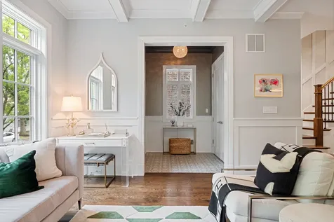3514 North Leavitt Street Chicago IL 60618
