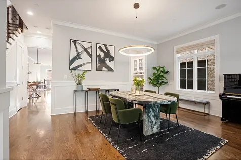 3514 North Leavitt Street Chicago IL 60618