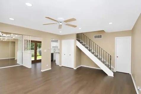 1796 Queensbury Circle Hoffman Estates IL 60169