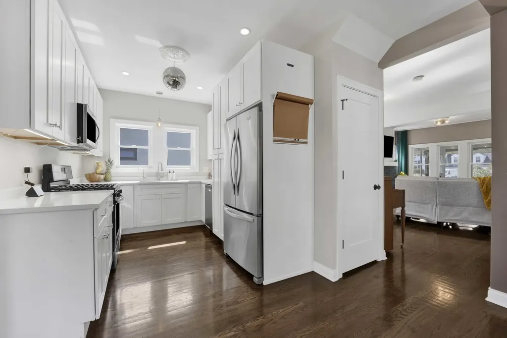 410 West Maple Street Lombard IL 60148