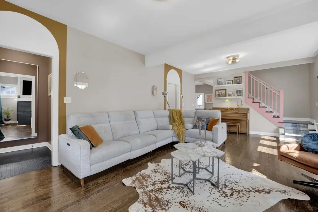 410 West Maple Street Lombard IL 60148