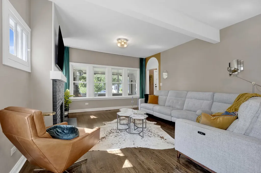 410 West Maple Street Lombard IL 60148