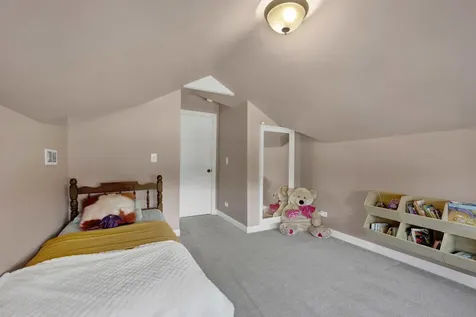 410 West Maple Street Lombard IL 60148