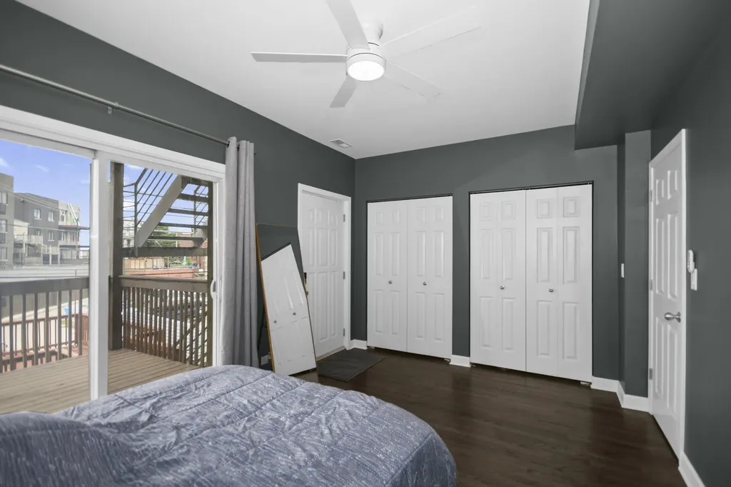 2840 North Damen Avenue Chicago IL 60618