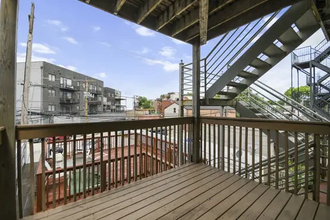 2840 North Damen Avenue Chicago IL 60618
