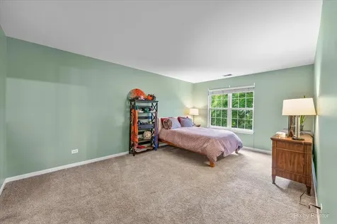 382 Crystal Ridge Drive Crystal Lake IL 60012