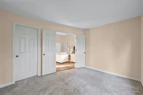 382 Crystal Ridge Drive Crystal Lake IL 60012