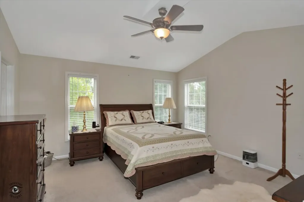 9723 Hillcrest Circle Orland Park IL 60467