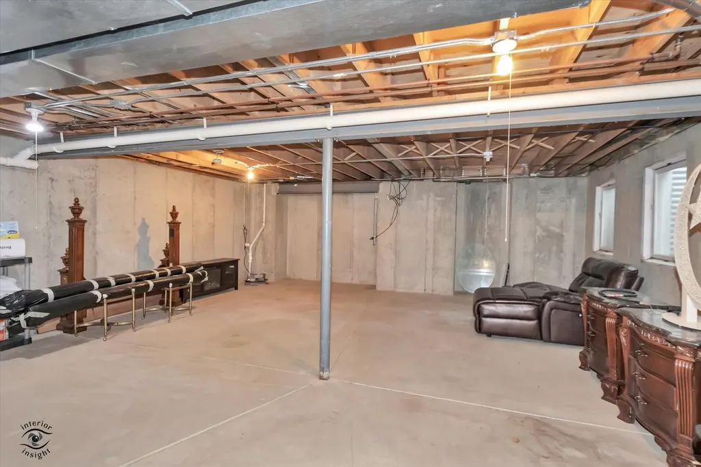 9723 Hillcrest Circle Orland Park IL 60467