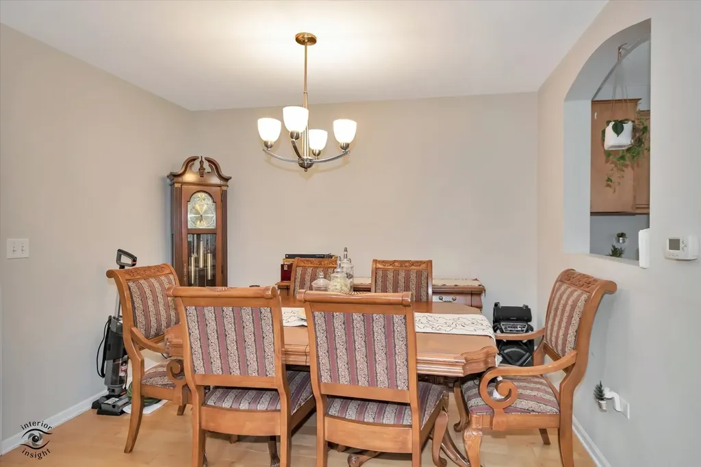 9723 Hillcrest Circle Orland Park IL 60467
