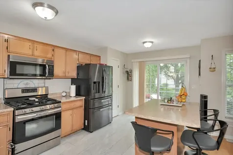 9723 Hillcrest Circle Orland Park IL 60467