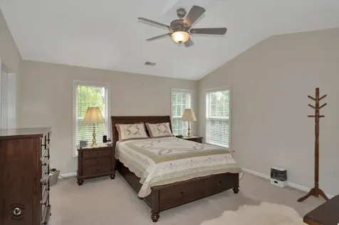 9723 Hillcrest Circle Orland Park IL 60467