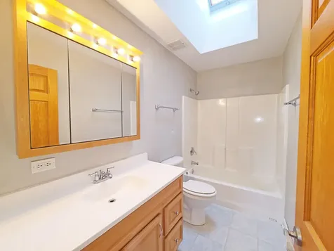 5831 West 109th Street Chicago Ridge IL 60415